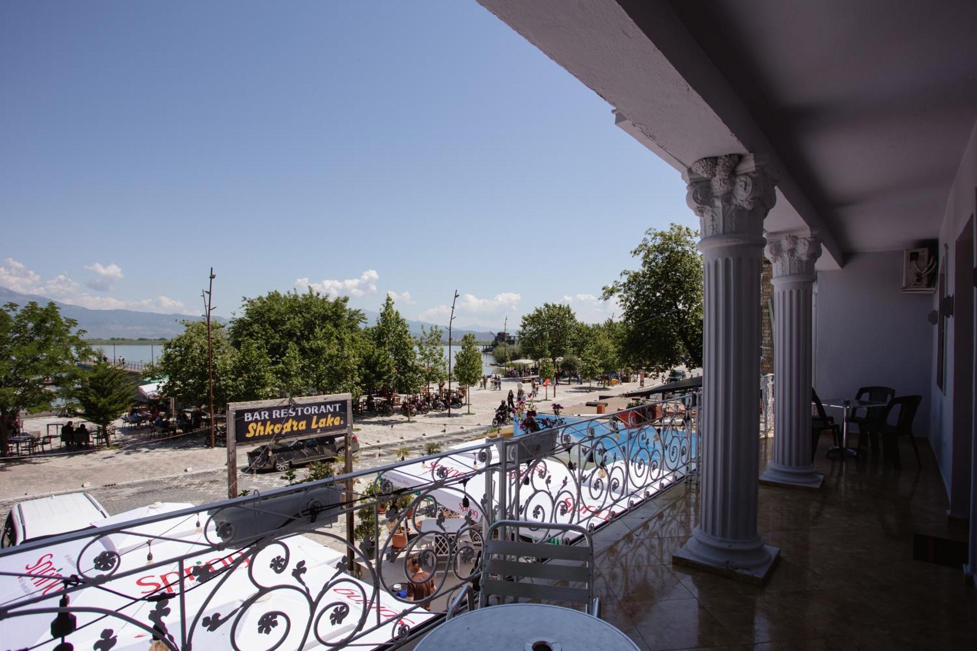 Hotel Shkodra Lake Široka Εξωτερικό φωτογραφία