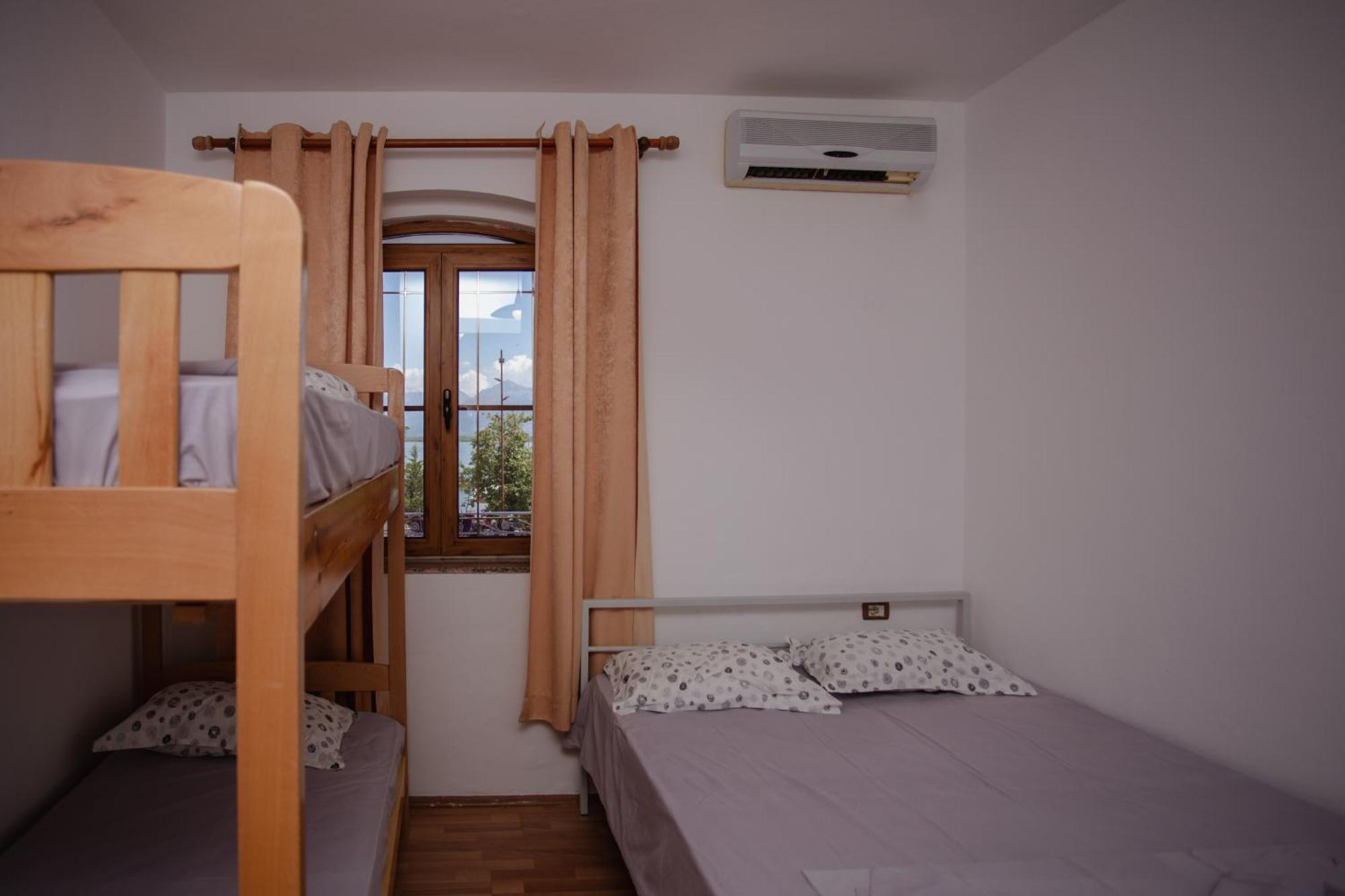 Hotel Shkodra Lake Široka Εξωτερικό φωτογραφία
